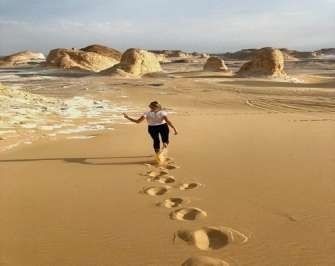 2 day trip to the white desert from Cairo