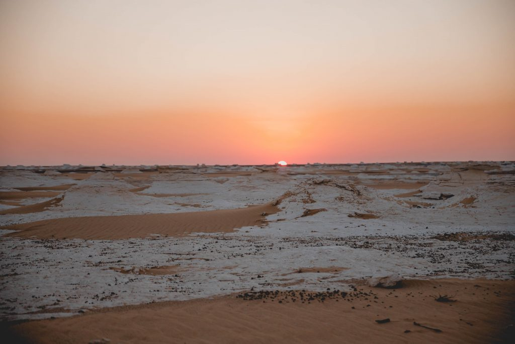 2 Days trip to the white desert and Giza Pyramids from Alexanderia Port — photo 25