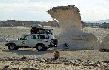 3 days trip White desert and wadi el Hitan from Cairo — photo 5
