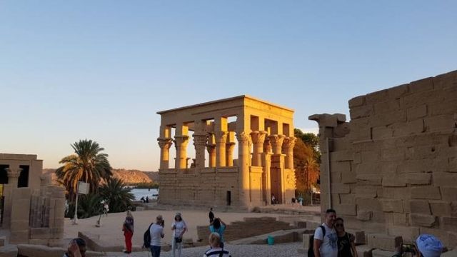 4 Days Nile Cruise from Aswan on MS Reinassance — photo 4