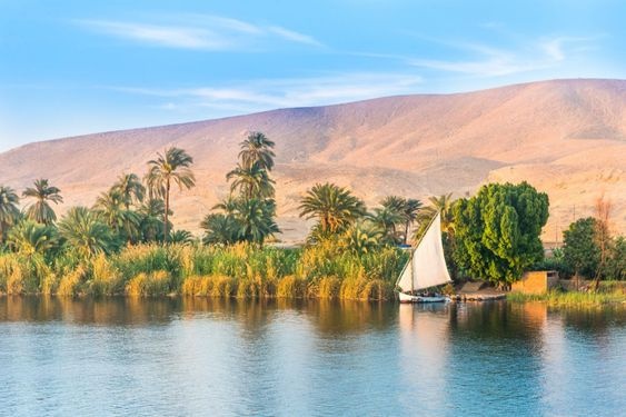 4 Days Nile Cruise from Soma bay