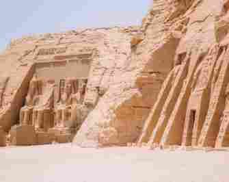 Abu simbel and Aswan overnight Trip from Luxor — photo 2