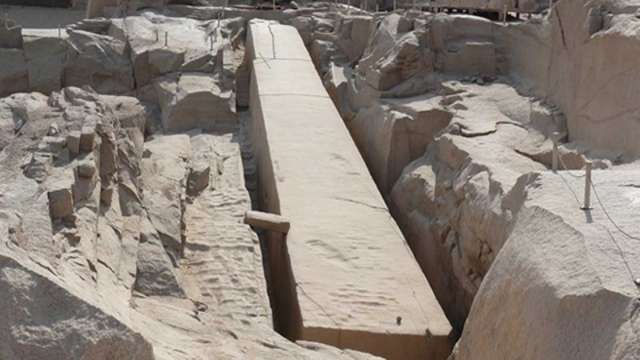 Abu simbel and Aswan overnight Trip from Luxor — photo 9