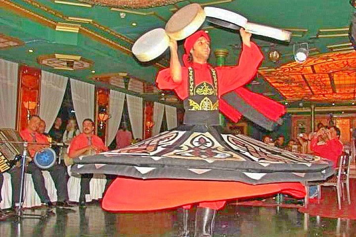Cairo Night Dinner Cruises on Pharaos Boat — photo 3