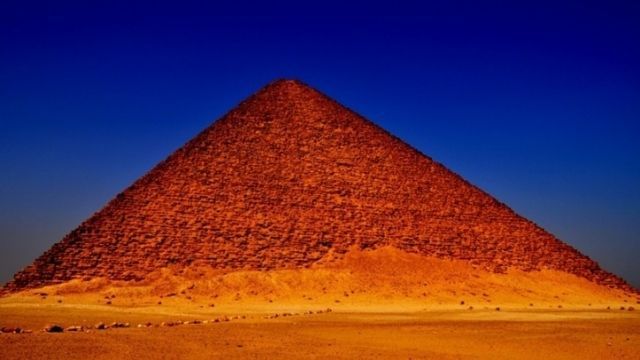 Day tour to Dahshur Pyramids and Meidoum Pyramid from Cairo — photo 6