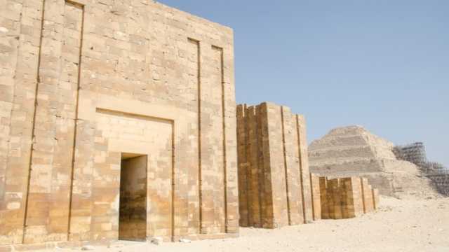 Day tour to Giza Pyramids Memphis Sakkara from Cairo — photo 5