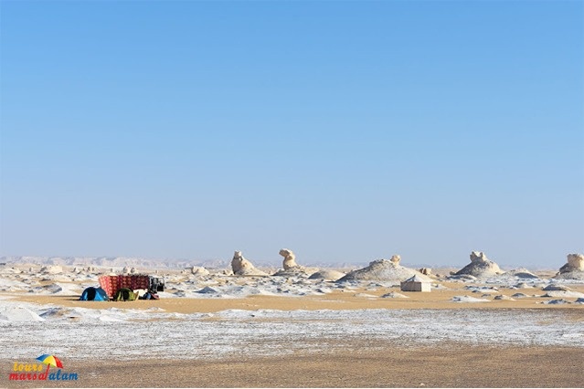 Day trip to Bahariya Oasis and white desert from Fayoum