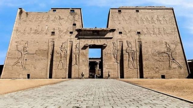 Day Trip to Edfu Kom Ombo from Marsa Alam — photo 2