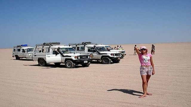 Desert Safari Trip by jeep from Sahel Hashesh โ photo 3