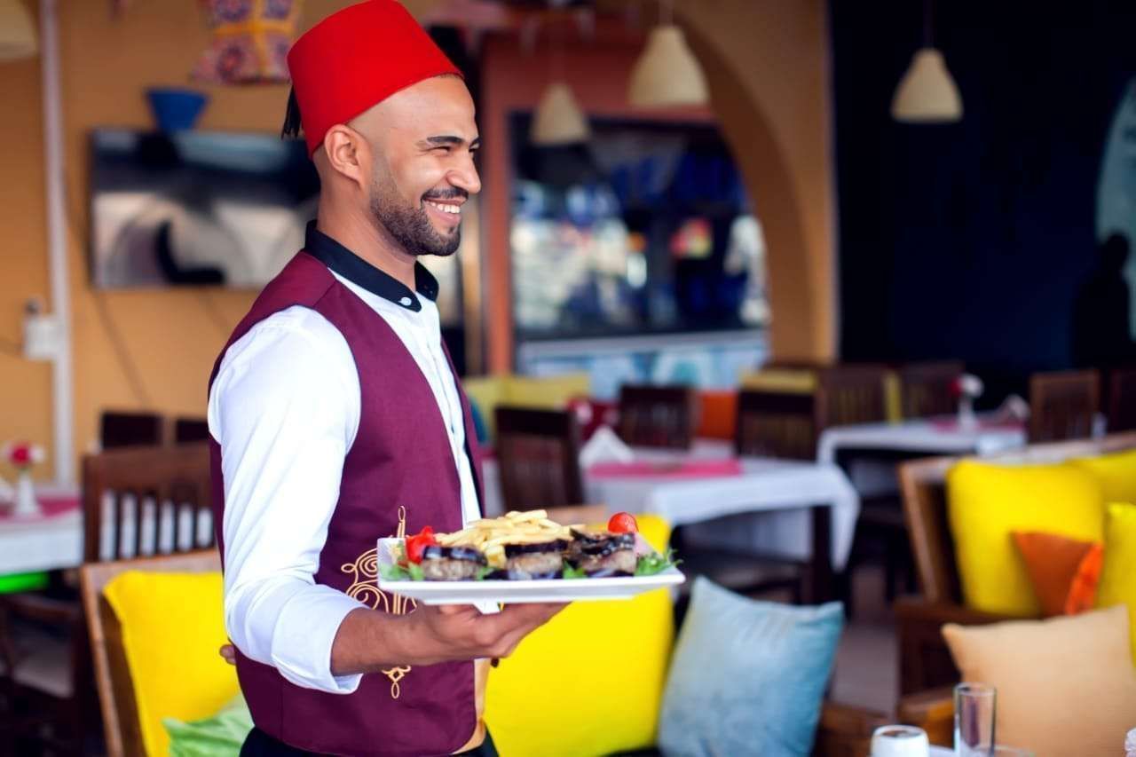 Hurghada City tour with romantic Lebanese dinner — photo 4