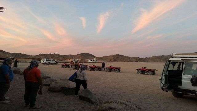 Hurghada Desert Safari Trip by jeep — photo 6