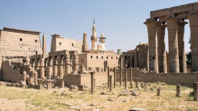 luxor aswan and abu simble two days tour from Portghalib — photo 6