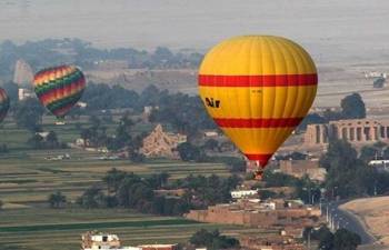 luxor two days tour from El Gouna with hotair balloon — photo 4