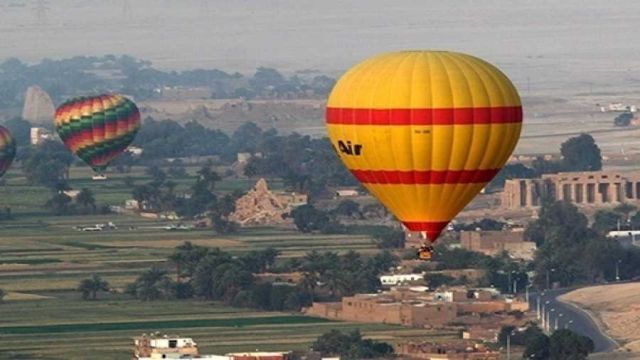 luxor two days tour from Hurghada with hotair balloon — photo 2