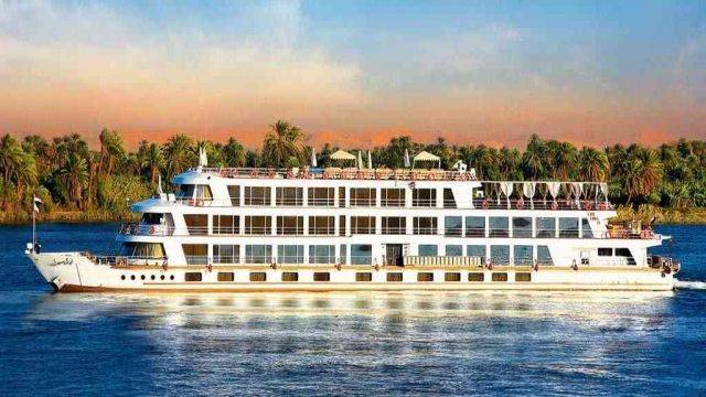 nile cruise from Makadi five days — photo 4