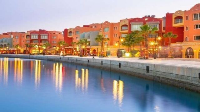 Private City tour from Hurghada