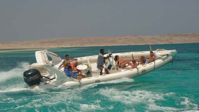 Private speedboat trip to Giftun island in Hurghada — photo 5