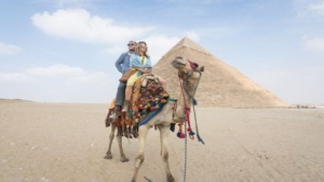 Private Trip to Pyramids from Hurghada by Private Vehicle — photo 4