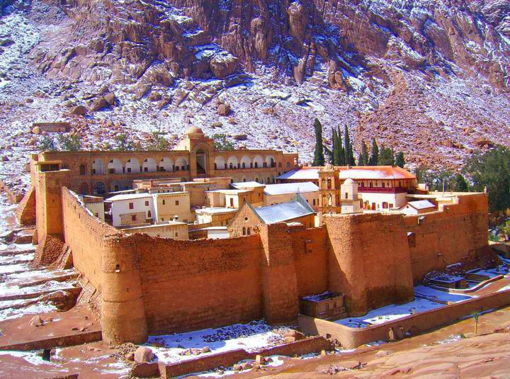 Private trip to St.Catherine Monastry from Sharm el Sheikh Port — photo 2