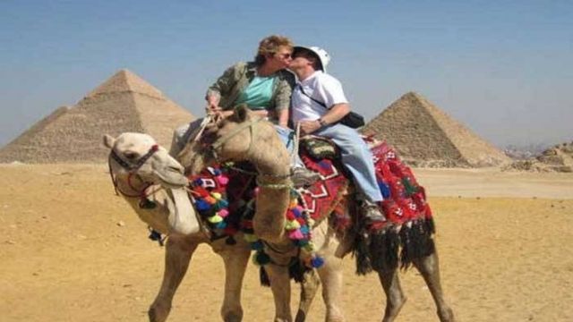 Pyramids of Giza day Trip from Port Said — photo 3