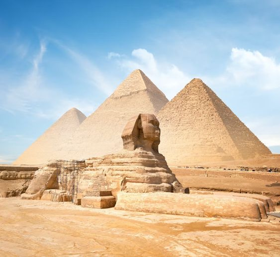 Tour to Giza Pyramids and Wadi el Hitan Cairo Airport — photo 2