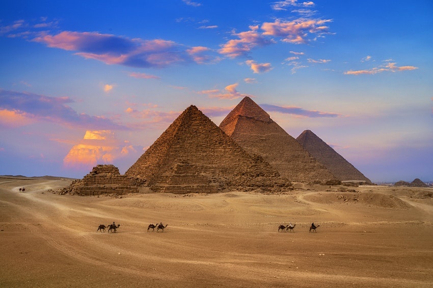 Tour to Giza Pyramids and Wadi el Hitan Cairo Airport — photo 5