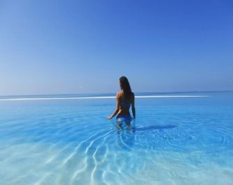 Utopia island Snorkeling tour from Sahel Hashesh